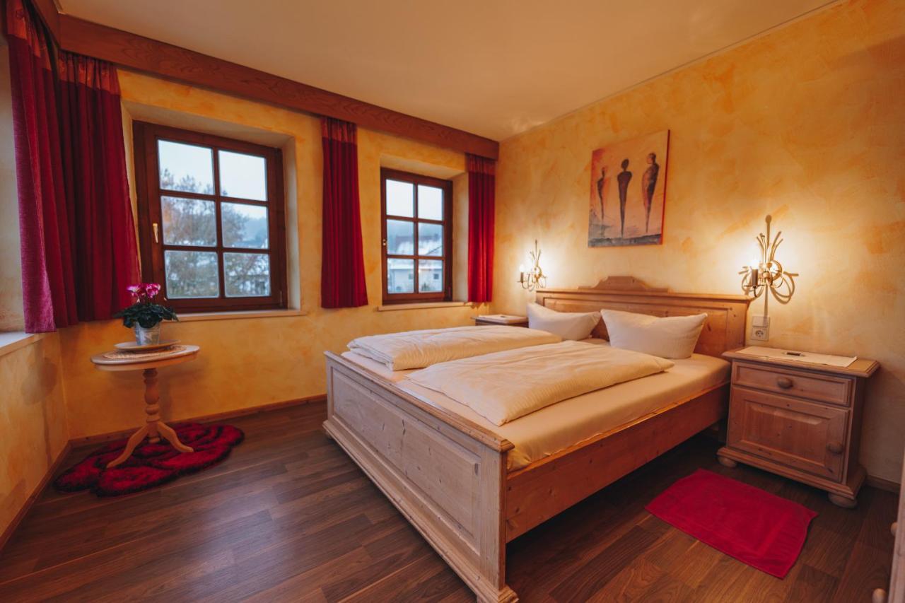 Landhotel Neukirchner Hof Neukirchen Bei Sulzbach-Rosenberg Pokój zdjęcie